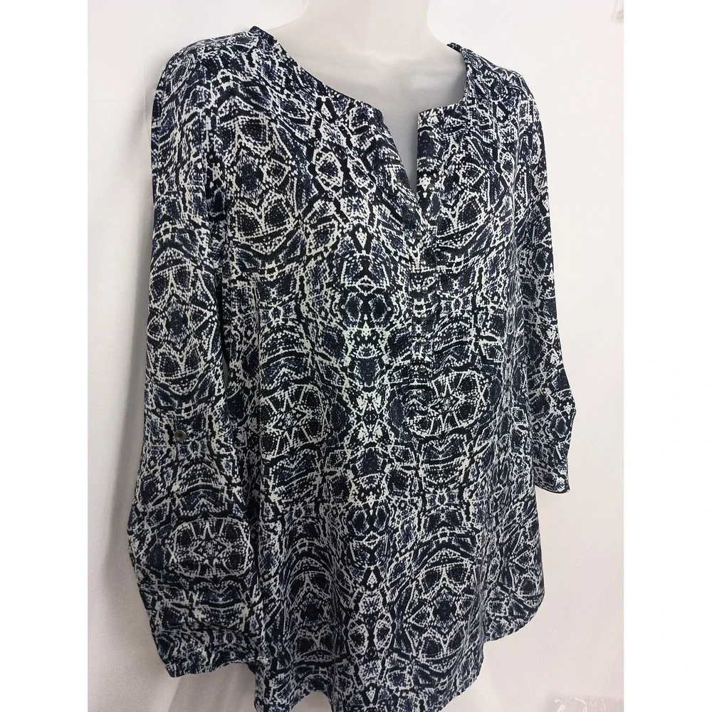 Rock republic navy blue tunic blouse S church office mature animal‎ print tribal